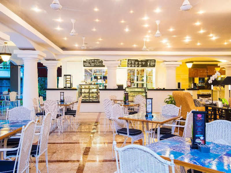 Bali Dynasty Resort Kuta Lombok Buitenkant foto