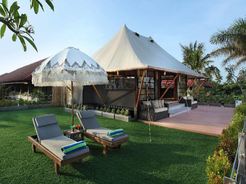 Bali Dynasty Resort Kuta Lombok Buitenkant foto